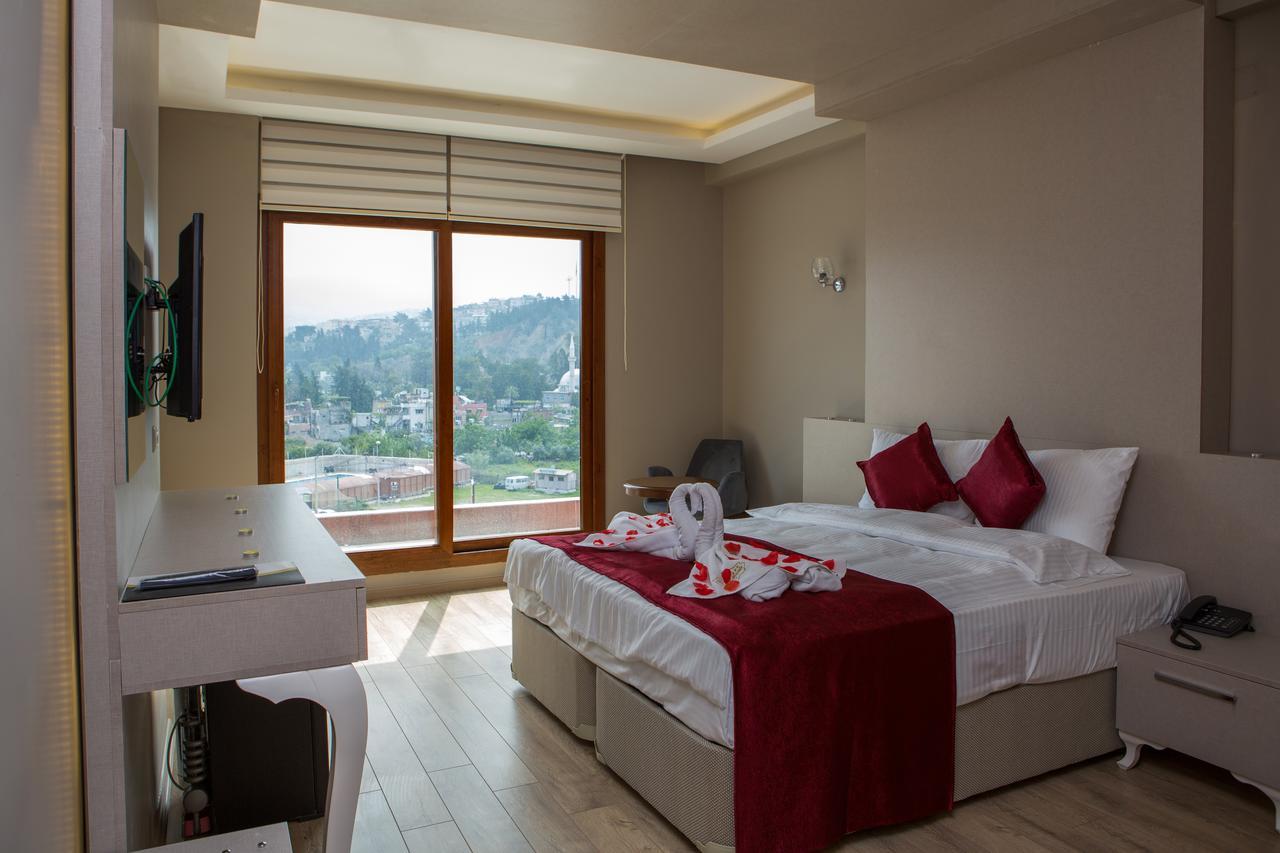 Akcali Hotel Искендерун Экстерьер фото